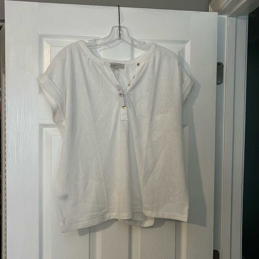 *NWT* Loft Top